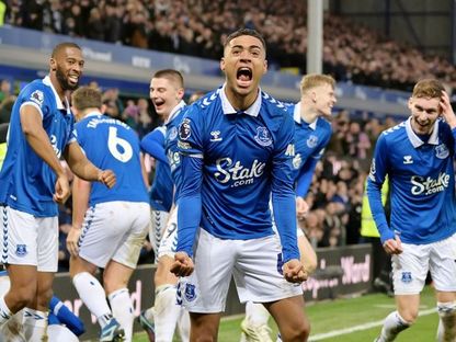 احتفال لاعبي إيفرتون بهدف في شباك تشيلسي - 10 ديسمبر 2023 - X/Everton