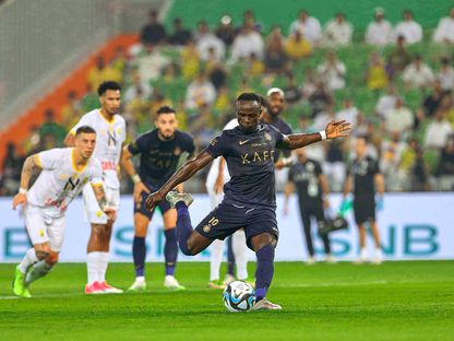ساديو ماني لاعب النصر لحظة تسجيل الهدف الأول في مرمى أحد بكأس خادم الحرمين الشريفين - 25 سبتمبر 2023 - X/@AlNassrFC