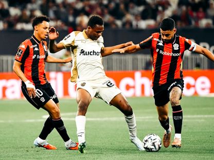 جانب من مباراة نيس ولانس في الدوري الفرنسي - 2 مايو 2026 - @RCLens/x