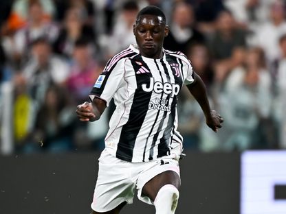 لاعب يوفنتوس راندال كولو مواني خلال مشاركته مع فريقه يوفنتوس في كأس العالم للأندية في أميركا - 11 يونيو 2025 - X@juventusfc