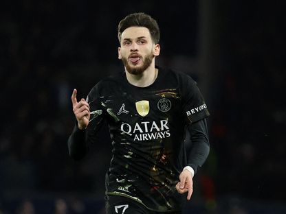 خفيتشا كفاراتسخيليا لاعب باريس سان جيرمان يحتفل بهدفه الأول في مرمى تشيلسي في دوري أبطال أوروبا - 11 مارس 2026 - Reuters