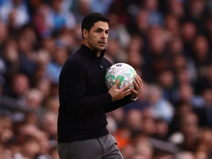 ميكيل أرتيتا مدرب أرسنال خلال مباراة مانشستر سيتي في الدوري الإنجليزي - 19 أبريل 2026 - Action Images via Reuters