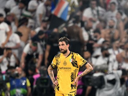 بعد هزيمة إنتر ميلان.. أتشيربي يرفض الانضمام لمنتخب إيطاليا