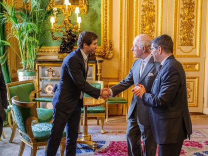 ماتيو فلاميني رفقة ملك بريطانيا تشارلز الثالث لدعم الاقتصاء الحيوي - 15 أبريل 2026 - IG/mathieuflamini/