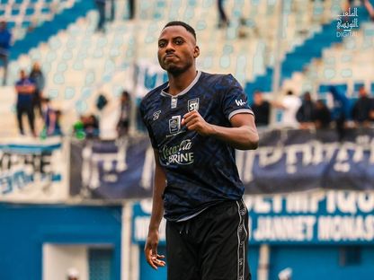 احتفال بونور موغيشا لاعب الملعب التونسي بالتأهل لنهائي كأس تونس على حساب الاتحاد المنستيري - 24 مايو 2025 - FB/@Stade Tunisien