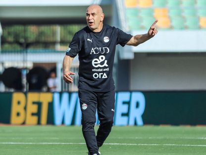 حسام حسن مدرب مصر خلال تدريب المنتخب الأخير قبل مواجهة بوركينا فاسو - 8 سبتمبر 2025 - FB/@EFA