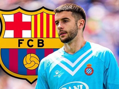 جوان غارسيا حارس مرمى إسبانيول المطلوب في برشلونة خلال الميركاتو الصيفي 2025 - FabrizioRomano/x