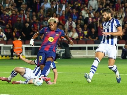 لامين يامال نجم برشلونة في مباراة ريال سوسيداد بالدوري الإسباني - 28 سبتمبر 2025 - Reuters