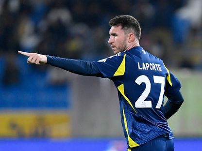 إيمريك لابورت مدافع نادي النصر يحتفل بتسجيل هدف في مرمى التعاون بدوري روشن السعودي - 17 يناير 2025 - Reuters