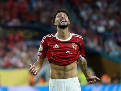 حسرة وسام أبو علي مهاجم الأهلي بعد إلغاء هدفه في مرمى إنتر ميامي في افتتاح كأس العالم للأندية - 15 يونيو 2025 - Reuters