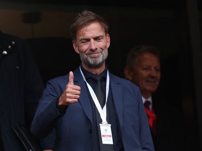 يورغن كلوب خلال حضوره مباراة ليفربول وكريستال بالاس في الدوري الإنجليزي - 25 مايو 2025 - Reuters
