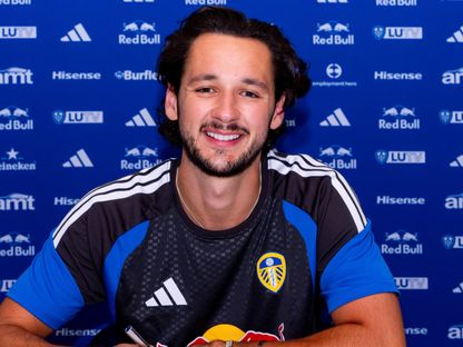 جيمس ترافورد حارس ليدز يونايتد الجديد - 6 أغسطس 2026 - @LUFC
