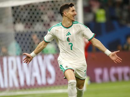 عادل بولبينة يحتفل بهدفه في مباراة الجزائر والبحرين بكأس العرب - 6 ديسمبر 2025 - FB/Équipe d'Algérie de football