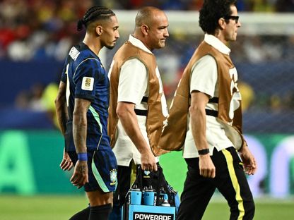 رافينيا يخرج مصاباً من مباراة البرازيل وهايتي بكأس العالم - 20 يونيو 2026 - Reuters