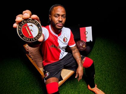 رحيم ستيرلينغ بقميص فينوورد الهولندي - 13 فبراير 2026 - x@Feyenoord