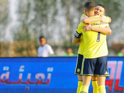 كريستيانو رونالدو يحتفل مع عبد الله الحمدان بهدفه مع النصر أمام الفيصلي - 23 أكتوبر 2026 - X@AlNassrFC