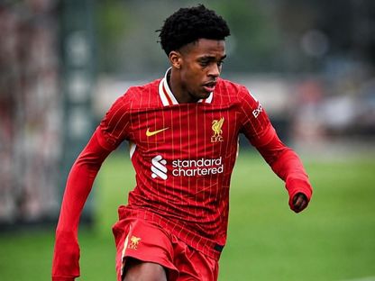 فينسنت جوزيف لاعب ليفربول - متداول