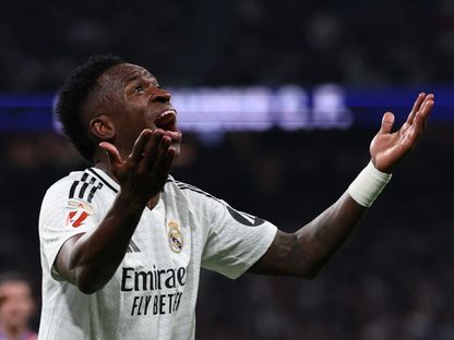 فينيسيوس جونيور مهاجم ريال مدريد خلال مواجهة أتلتيكو مدريد بالدوري الإسباني لكرة القدم - 8 فبراير 2025 - REUTERS