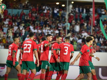 لاعبو منتخب المغرب يحتفلون بهدف حكيم زياش في شباك الغابون - 6 سبتمبر 2024 - X/EnMaroc