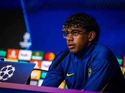 لاعب برشلونة لامين يامال خلال مؤتمر صحفي قبل مواجهة أتلتيكو مدريد في إياب ربع نهائي دوري أبطال أوروبا - 13 أبريل 2016 - X@FCBarcelona