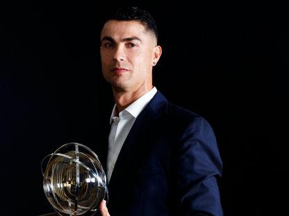 كريستيانو رونالدو يتوج بجائزة 'برتسيج' في حفل جوائز الاتحاد البرتغالي - 7 أكتوبر 2025 - X/Cristiano