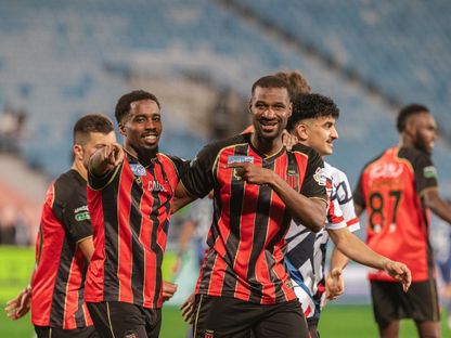 احتفال لاعبي الرياض بتسجيل هدف في مرمى الفتح بالدوري السعودي - 10 مايو 2026 - X/@AlRiyadhFC