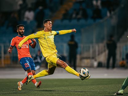 كريستيانو رونالدو قائد النصر يسجل هدف الفوز خلال مواجهة الفيحاء في ذهاب ثمن نهائي دوري أبطال آسيا - 14 فبراير 2024 - X/@AlNassrFC