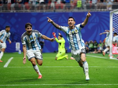ليونيل ميسي يحتفل بهدفه في مباراة الأرجنتين ومصر بكأس العالم - 7 يوليو 2026 - Reuters