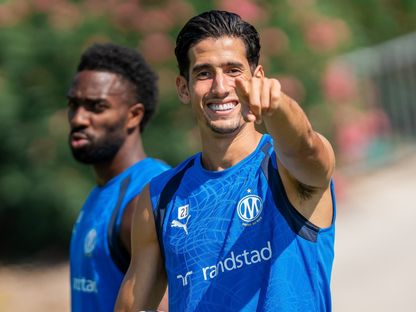 المدافع الدولي المغربي نايف أكرد بعد عودته لتدريبات أولمبيك مارسيليا الفرنسي استعداداً للموسم الجديد - 29 يوليو 2026 - X/@OM_Officiel