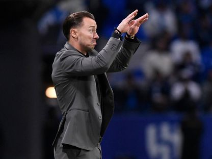 ماتياس يايسله مدرب الأهلي خلال مباراة الهلال بدوري روشن السعودي - 25 فبراير 2025 - Reuters