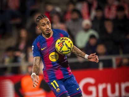 لاعب برشلونة رافينيا خلال مباراة جيرونا في الدوري الإسباني - 16 يناير 2026 - X@FCBarcelona