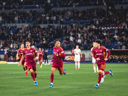 دونيل مالين يحتفل بهدفه في مباراة روما وبيزا بالدوري الإيطالي - 10 أبريل 2026 - X/OfficialASRoma