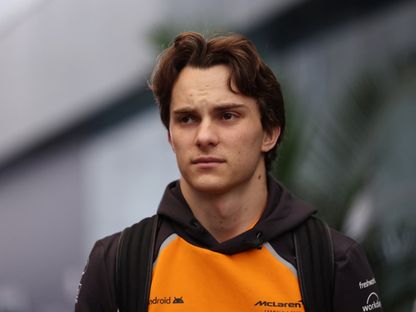 أوسكار بياستري قبل خوض سباق البرازيل لفورمولا 1 - 9 نوفمبر 2025 - Reuters