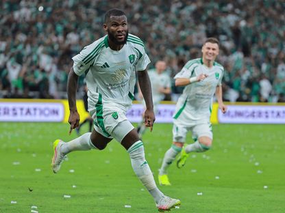 فرانك كيسي لاعب الأهلي يحتفل بتسجيل هدف في مرمى كاوازاكي الياباني بنهائي دوري أبطال آسيا للنخبة - 3 مايو 2025 - Reuters