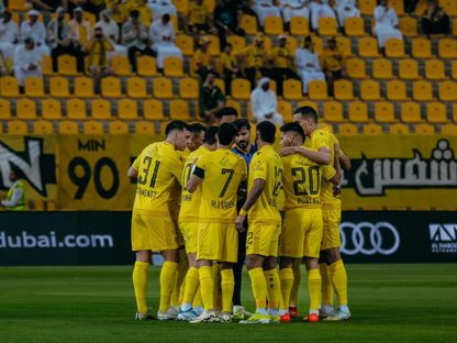 تشكيلة نادي الوصل متصدر الدوري الإماراتي لكرة القدم - 15 أبريل 2024 - x/@AlWaslSC