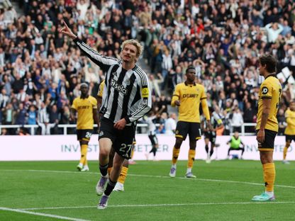 نيك فولتماده مهاجم نيوكاسل يحتفل بهدفه في مرمى ولفرهامبتون واندرارز في الدوري الإنجليزي الممتاز - 13 سبتمبر 2025 - Reuters