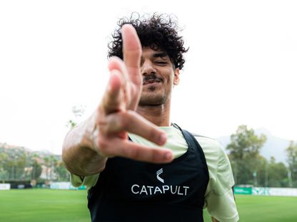 محمد الصرنوخ.. من إسبانيا إلى النمسا بعد إعلان نادي الهلال