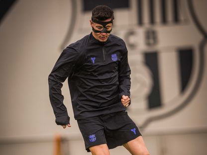 روبرت ليفاندوفسكي مهاجم برشلونة يشارك في المران - 6 مارس 2026 - X/@FCBarcelona