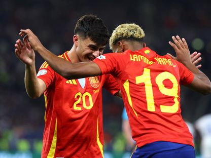 بيدري غونزاليس ولامين يامال من مباراة إسبانيا وفرنسا بدوري الأمم الأوروبية - 5 يونيو 2025 - Reuters