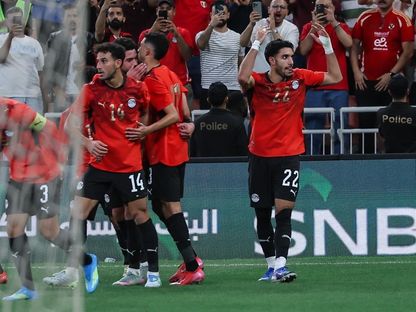 عمر مرموش يحتفل بهدفه مع مصر أمام السعودية في لقاء ودي بجدة - 27 مارس 2026 - X@EFA