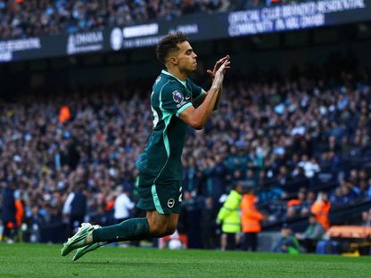 أنيس العياري لاعب برايتون يحتفل بهدفه في مرمى مانشستر سيتي في الدوري الإنجليزي - 31 أكتوبر 2026 - Reuters