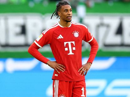 لاعب بايرن ميونيخ مايكل أوليسيه يحتفل بالتسجيل ضد فولفسبورغ في الدوري الألماني - 9 مايو 2026 - Reuters