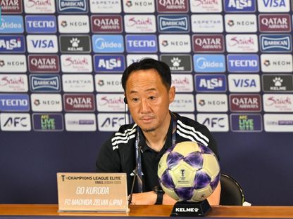 مدرب ماتشيدا زيلفيا الياباني غو كورودا خلال مؤتمر صحافي قبل مواجهة الأهلي السعودي في نهائي دوري أبطال آسيا للنخبة بجدة - 24 أبريل 2026 - X/@SPA_Spor