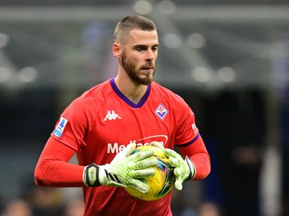 حارس مرمى فيورنتينا دافيد دي خيا خلال مواجهة إنتر ميلان في الدوري الإيطالي - 10 فبراير 2025 - Reuters