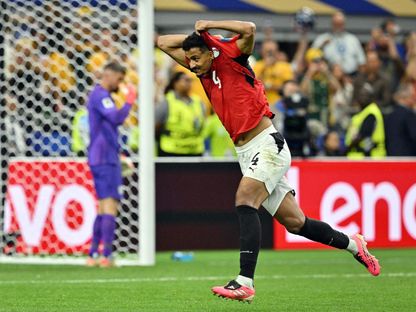 حسام عبد المجيد مدافع مصر يحتفل بعد تسجيل ركلة ترجيح ضد أستراليا - 3 يوليو 2026 - Reuters