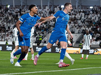احتفال سيرجي سافيتش لاعب وسط الهلال بتسجيل هدف في مرمى الشباب بالدوري السعودي - 4 سبتمبر 2026 - X/@Alhilal_FC
