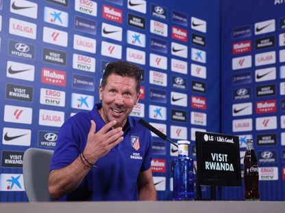 مدرب أتلتيكو مدريد دييغو سيميوني خلال مؤتمر صحافي - 28 أغسطس 2026 - X/@Atleti