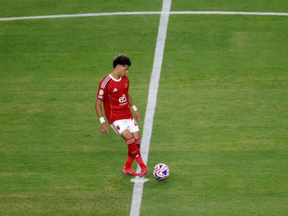 إمام عاشور لاعب الأهلي لحظة انطلاق مباراة الافتتاح بكأس العالم للأندية أمام إنتر ميامي الأميركي - 15 يوليو 2025 - Reuters