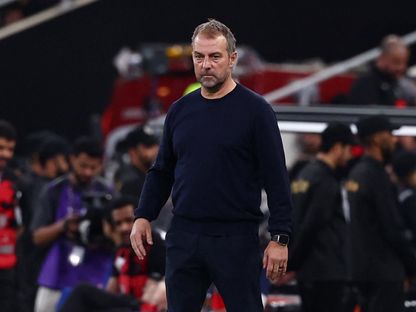 هانزي فليك مدرب برشلونة خلال مواجهة ريال مدريد في كأس السوبر - 12 يناير 2025 - Reuters