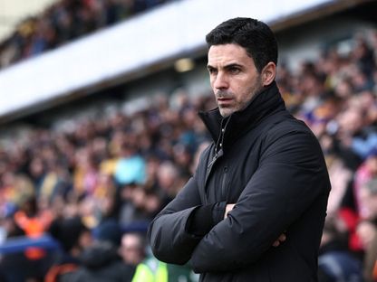 ميكيل أرتيتا مدرب أرسنال خلال مباراة مانسفيلد في كأس الاتحاد الإنجليزي - 7 مارس 2026 - Reuters